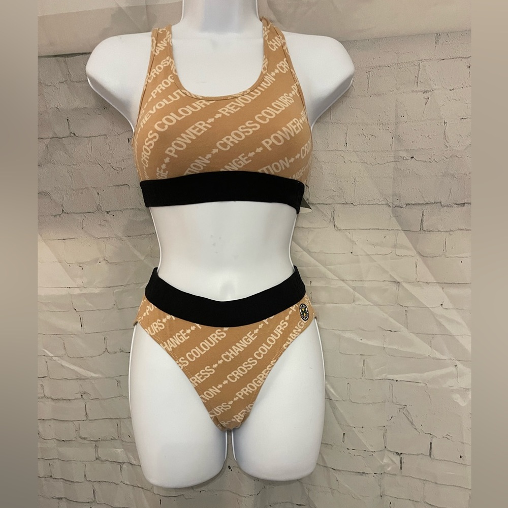 ✨NWOT SETCross Colours Power Revolution Progress Change ColorBeige Size S✨